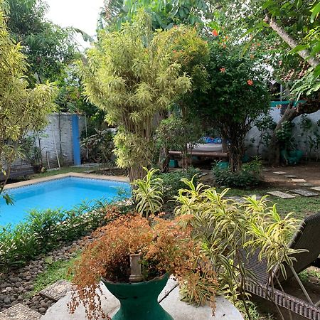 Villa Bougenville Jogjakarta Buitenkant foto