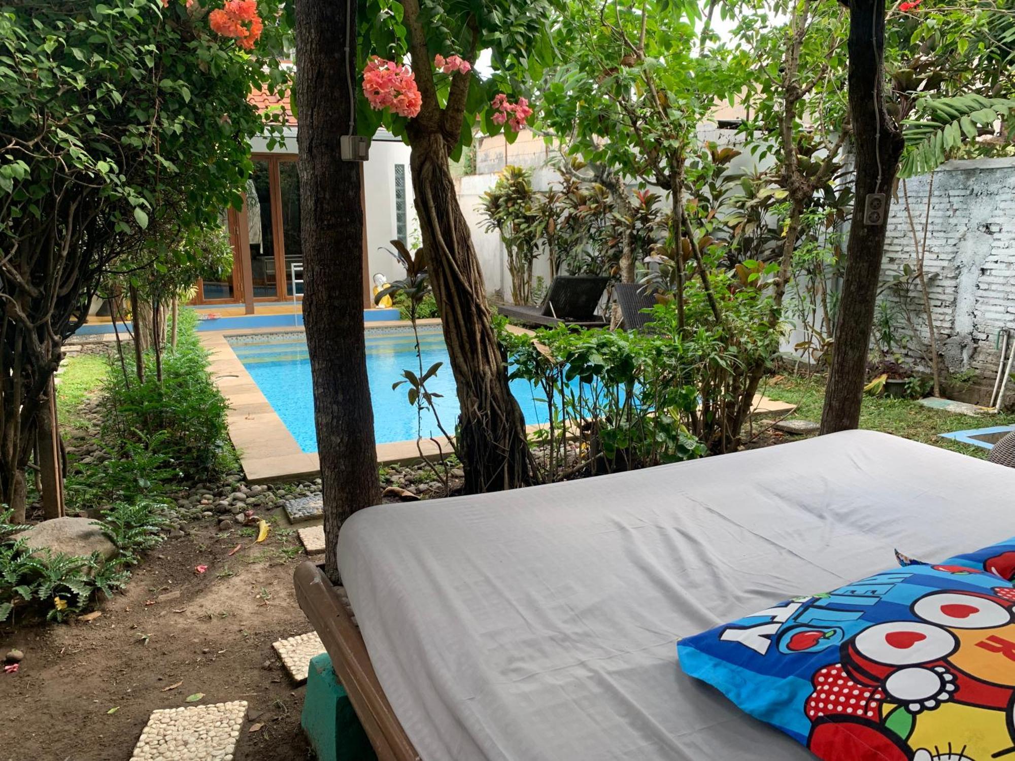 Villa Bougenville Jogjakarta Buitenkant foto